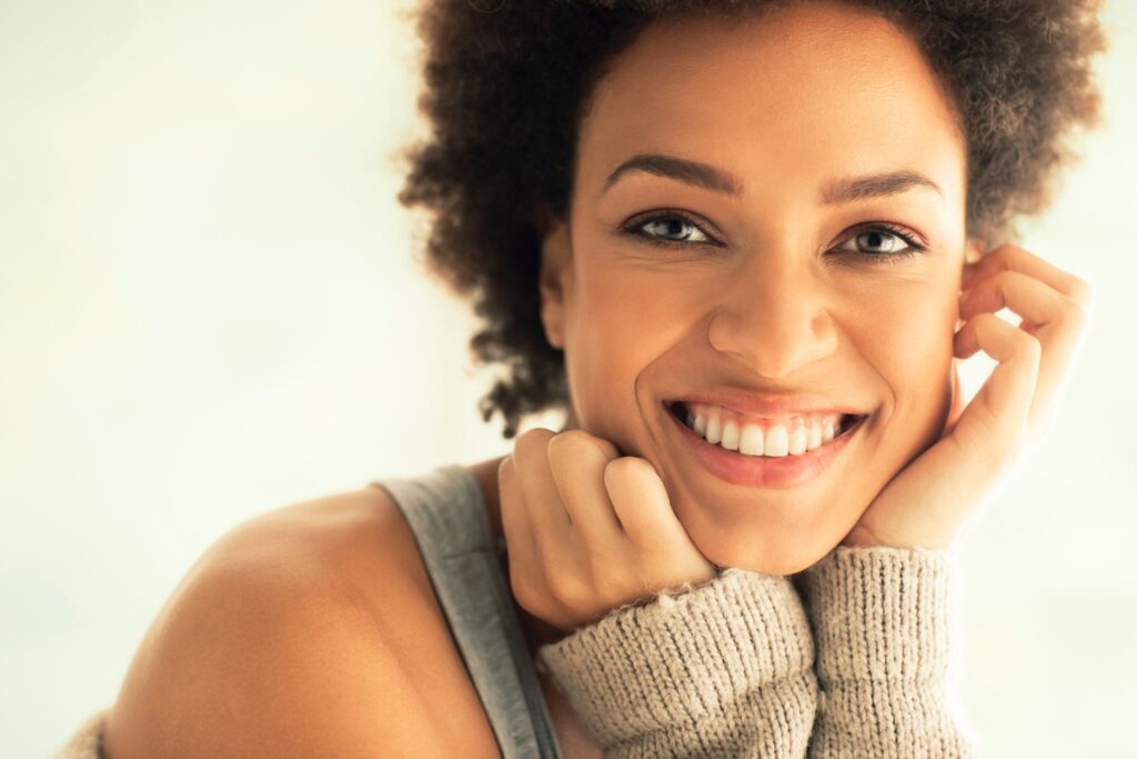 woman with nice teeth and a bright, healthy-looking smile