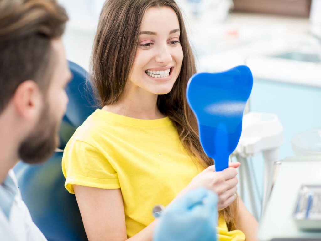 Long Island Smiles Brighter With Airflow Teeth Cleaning